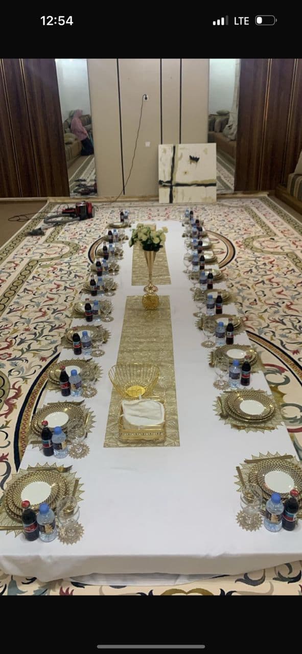 سرفيس الطعام (4)