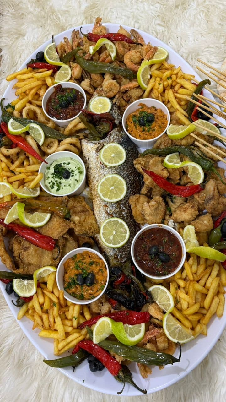 طبق سمك و فيلى مع فريت