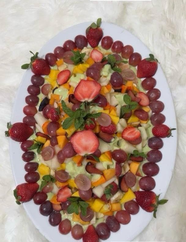 طبق فواكه حجم صغير